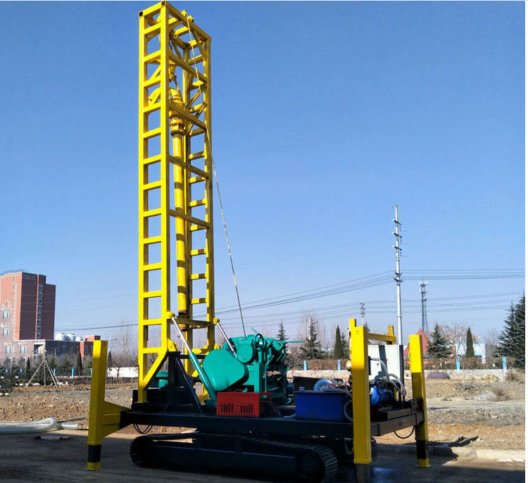 Turnplate Rotary Safety Water Drilling Rig With 30KN Lifting Capacity Blue